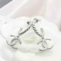 $25.00 USD Chanel Earrings For Women #1312112