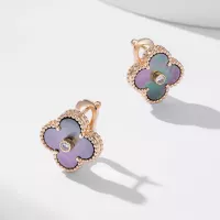 $60.00 USD Van Cleef & Arpels Earrings For Women #1313119