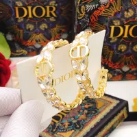 $32.00 USD Christian Dior Earrings For Women #1313178