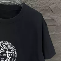 $38.00 USD Versace T-Shirts Short Sleeved For Unisex #1315473