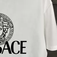 $38.00 USD Versace T-Shirts Short Sleeved For Unisex #1315474