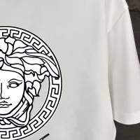 $38.00 USD Versace T-Shirts Short Sleeved For Unisex #1315486