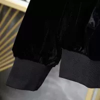 $85.00 USD Gucci Tracksuits Long Sleeved For Men #1317031
