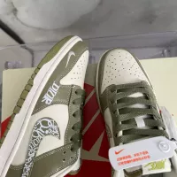 $98.00 USD Nike SB Dunk-Low For Men #1317669