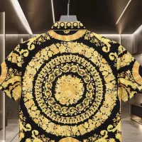 $60.00 USD Versace Shirts Short Sleeved For Unisex #1319582