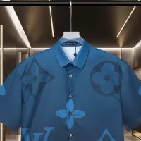 $60.00 USD Louis Vuitton LV Shirts Short Sleeved For Unisex #1319595