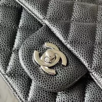 $108.00 USD Chanel AAA Quality Messenger Bags For Women #1320097