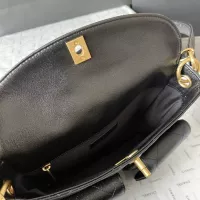 $132.00 USD Chanel AAA Quality Messenger Bags For Women #1320112