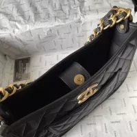 $118.00 USD Chanel AAA Quality Messenger Bags For Women #1320119