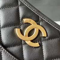 $118.00 USD Chanel AAA Quality Messenger Bags For Women #1320120