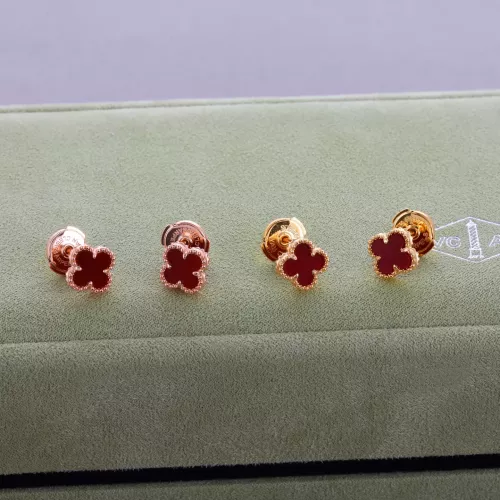Replica Van Cleef & Arpels Earrings For Women #1326422 $32.00 USD for Wholesale