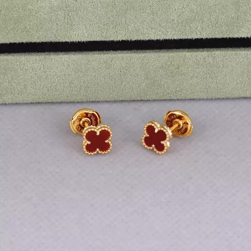 Van Cleef &amp; Arpels Earrings For Women #1326423 $32.00 USD, Wholesale Replica Van Cleef &amp; Arpels Earrings