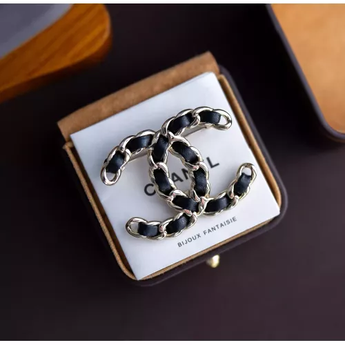 Chanel Brooches For Women #1327620 $32.00 USD, Wholesale Replica Chanel Brooches