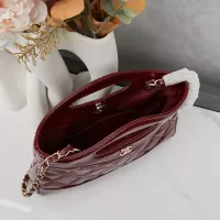 $80.00 USD Chanel AAA Quality Messenger Bags For Women #1320769