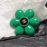 $29.00 USD Chanel Brooches For Women #1327337