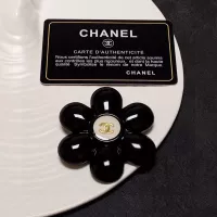 $29.00 USD Chanel Brooches For Women #1327338
