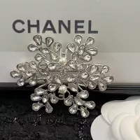 $42.00 USD Chanel Brooches For Women #1327359