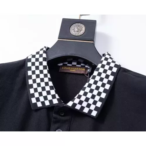 Replica Louis Vuitton LV T-Shirts Short Sleeved For Men #1333778 $32.00 USD for Wholesale