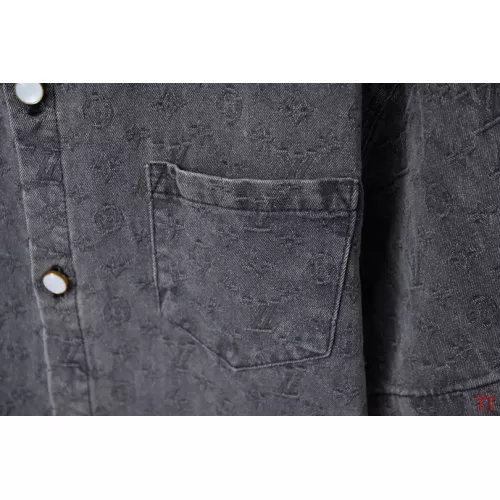 Replica Louis Vuitton LV Shirts Short Sleeved For Unisex #1335542 $64.00 USD for Wholesale