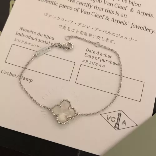 Van Cleef & Arpels Bracelets For Women #1337010