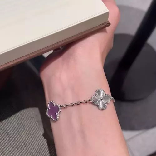 Replica Van Cleef & Arpels Bracelets For Women #1337091 $38.00 USD for Wholesale