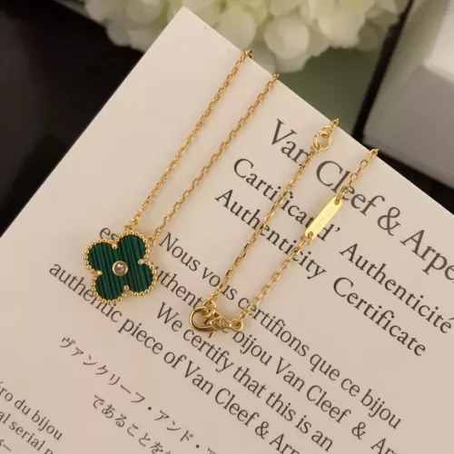 Replica Van Cleef & Arpels Jewelry Set For Women #1337742 $45.00 USD for Wholesale