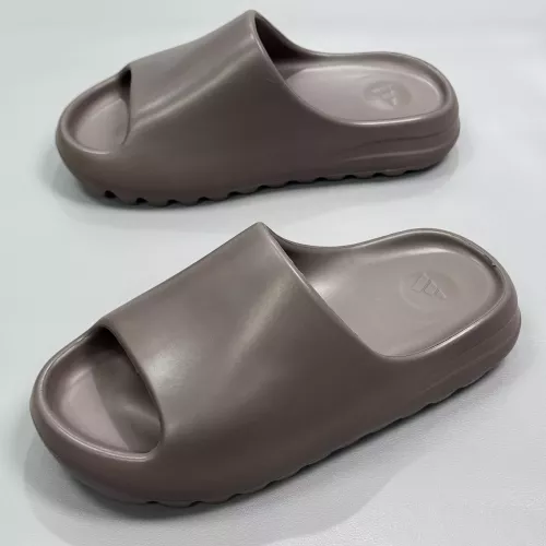 Adidas Yeezy Slippers For Women #1339286