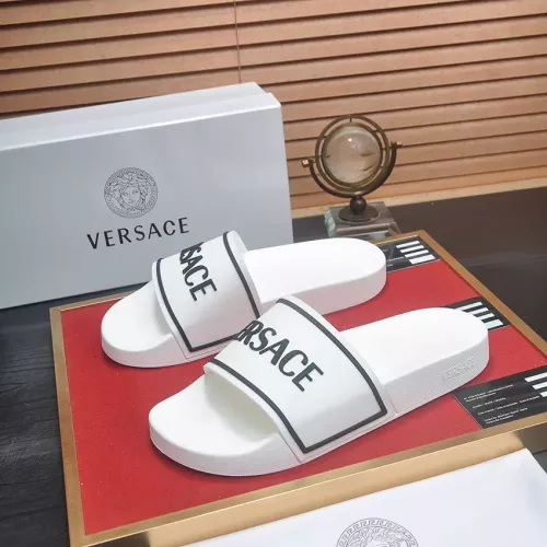 Versace Slippers For Men #1339828