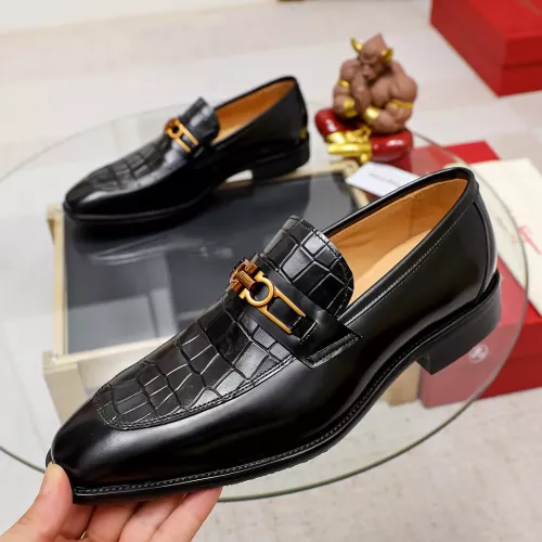 Salvatore Ferragamo Leather Shoes For Men #1340008