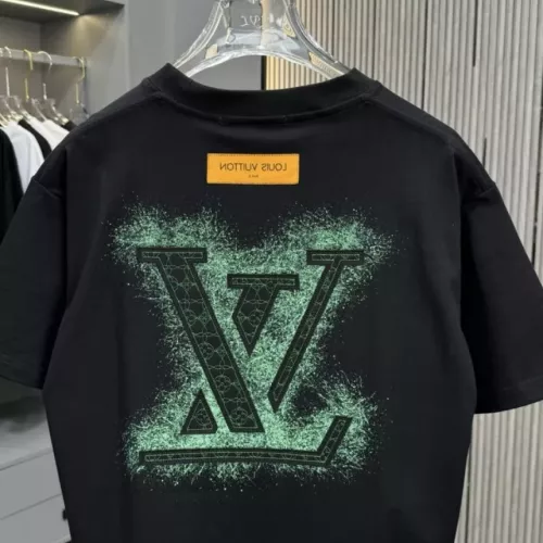 Replica Louis Vuitton LV T-Shirts Short Sleeved For Unisex #1340862 $39.00 USD for Wholesale