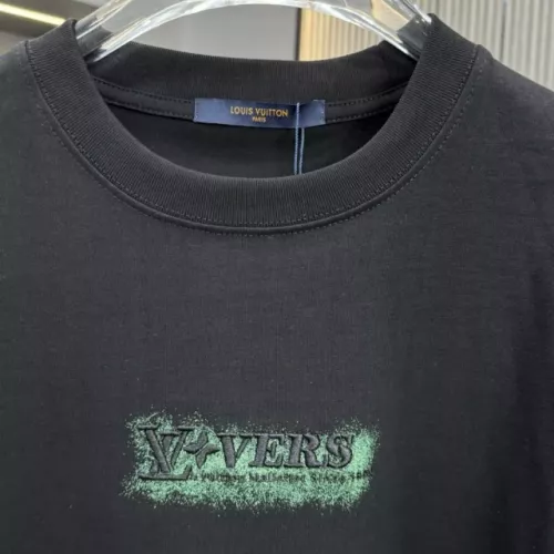 Replica Louis Vuitton LV T-Shirts Short Sleeved For Unisex #1340862 $39.00 USD for Wholesale