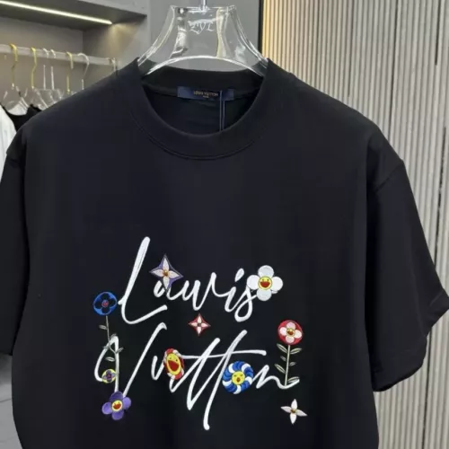 Replica Louis Vuitton LV T-Shirts Short Sleeved For Unisex #1340864 $39.00 USD for Wholesale