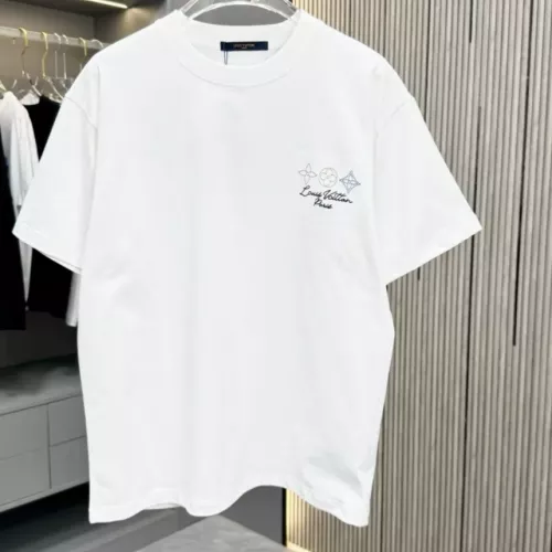 Replica Louis Vuitton LV T-Shirts Short Sleeved For Unisex #1340866 $39.00 USD for Wholesale