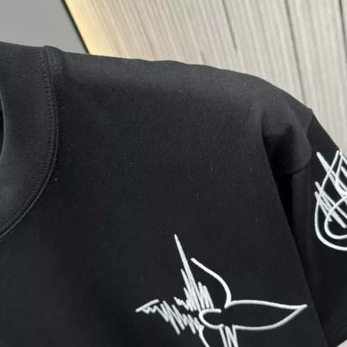 Replica Louis Vuitton LV T-Shirts Short Sleeved For Unisex #1340868 $39.00 USD for Wholesale