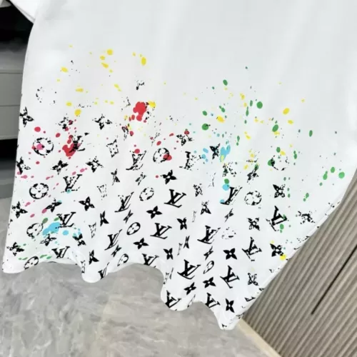Replica Louis Vuitton LV T-Shirts Short Sleeved For Unisex #1340869 $39.00 USD for Wholesale