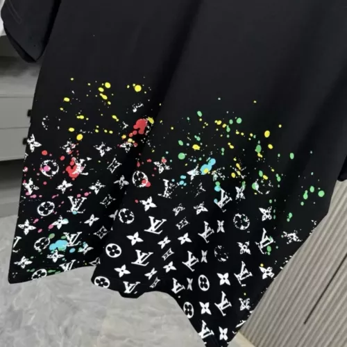 Replica Louis Vuitton LV T-Shirts Short Sleeved For Unisex #1340870 $39.00 USD for Wholesale