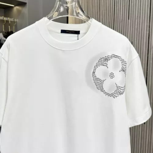 Replica Louis Vuitton LV T-Shirts Short Sleeved For Unisex #1340872 $39.00 USD for Wholesale