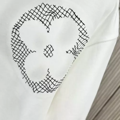Replica Louis Vuitton LV T-Shirts Short Sleeved For Unisex #1340872 $39.00 USD for Wholesale