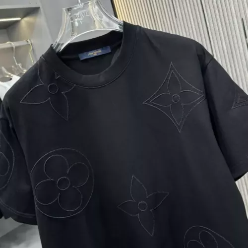 Replica Louis Vuitton LV T-Shirts Short Sleeved For Unisex #1340874 $40.00 USD for Wholesale