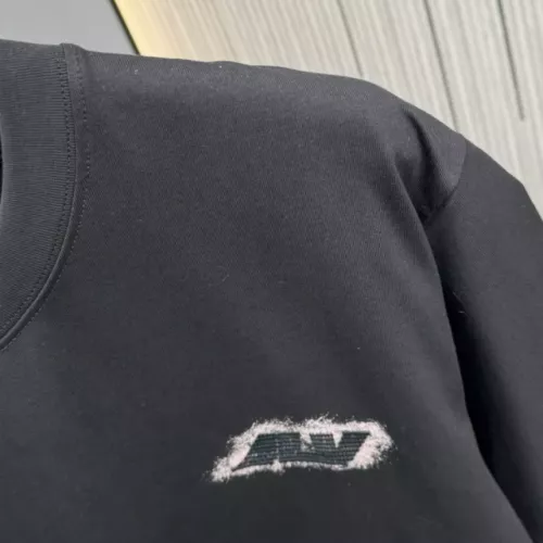 Replica Louis Vuitton LV T-Shirts Short Sleeved For Unisex #1340876 $40.00 USD for Wholesale