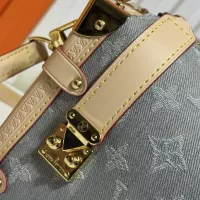 $80.00 USD Louis Vuitton AAA Quality Messenger Bags For Women #1330618