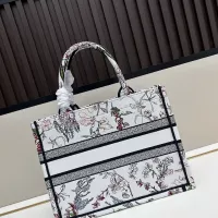 $96.00 USD Christian Dior AAA Quality Tote-Handbags For Women #1331937