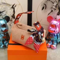 $162.00 USD Hermes AAA Quality Handbags For Women #1332115