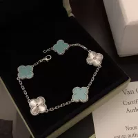 $38.00 USD Van Cleef & Arpels Bracelets For Women #1336516
