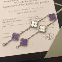 $38.00 USD Van Cleef & Arpels Bracelets For Women #1337091