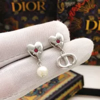 $25.00 USD Christian Dior Earrings For Women #1337247