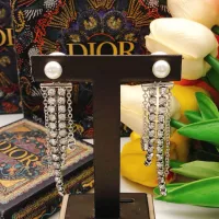 $32.00 USD Christian Dior Earrings For Women #1337300