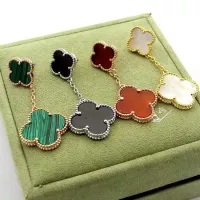 $36.00 USD Van Cleef & Arpels Earrings For Women #1337436