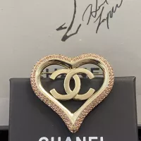 $42.00 USD Chanel Brooches For Women #1337556
