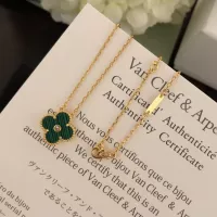 $45.00 USD Van Cleef & Arpels Jewelry Set For Women #1337742